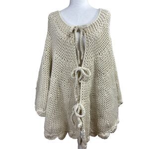Threshold Studio McGee Womens Shawl Poncho Sweater Cream Chunky Knit Boho OSFM
